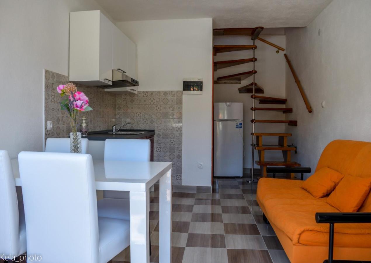 Apartment Galeb 2